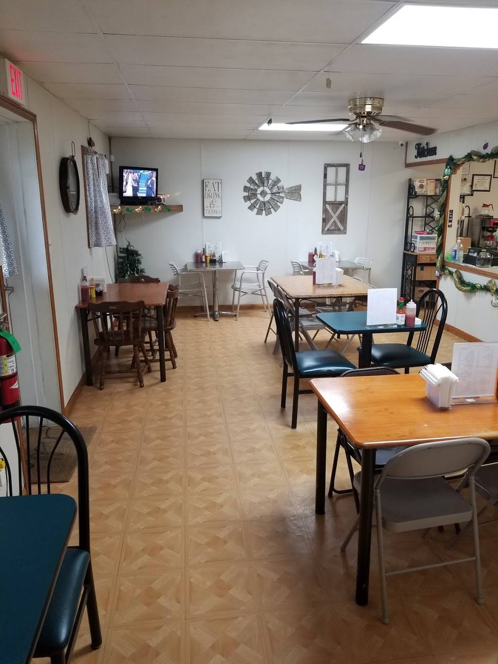 Cajun Diner | restaurant | 21218 Keno Rd, Abbeville, LA 70510, USA | 3376429565 OR +1 337-642-9565