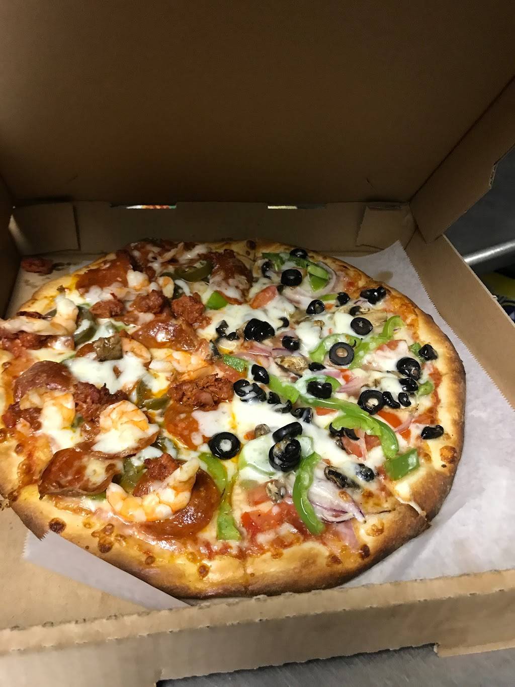 Rickys Pizza | restaurant | 753 S Westlake Ave, Los Angeles, CA 90057, USA | 2132969357 OR +1 213-296-9357