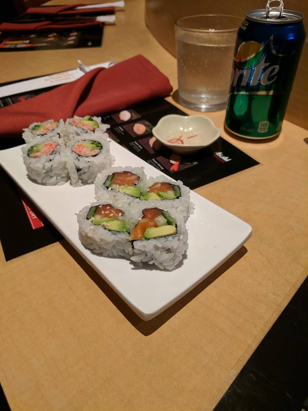Marina Sushi Bar | restaurant | 2809, 2020 Lombard St, San Francisco, CA 94123, USA | 4154749332 OR +1 415-474-9332