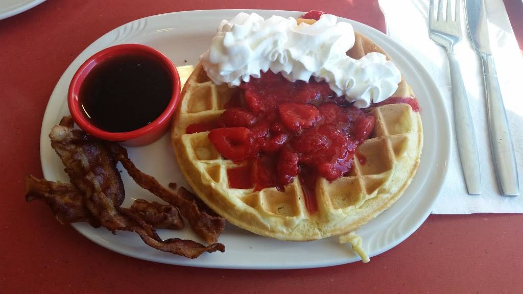 Friendlys | restaurant | 18 Pearson Blvd, Gardner, MA 01440, USA | 9786301821 OR +1 978-630-1821