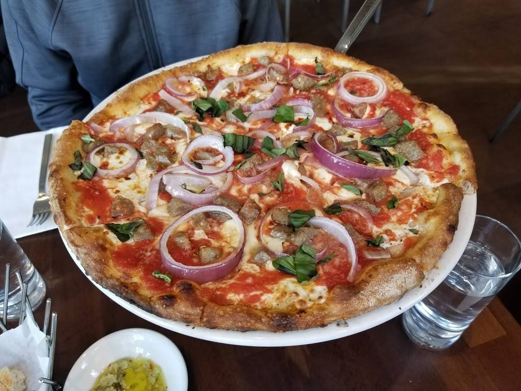 Inatteso Pizzabar Casano | restaurant | 28 West St, New York, NY 10004, USA | 2122678000 OR +1 212-267-8000