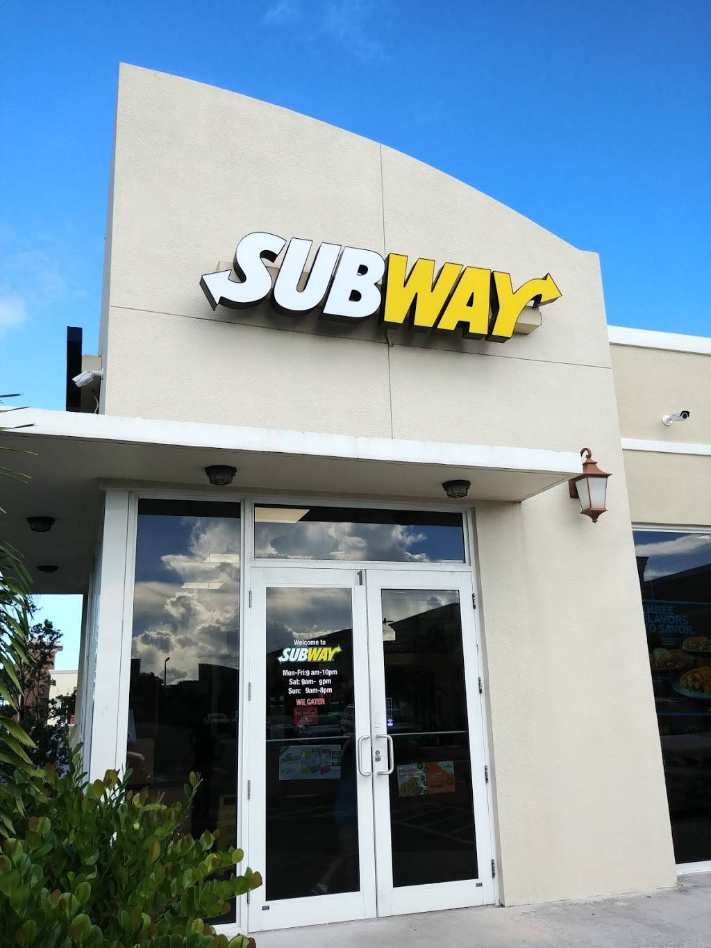 Subway | restaurant | 4520 W Hallandale Beach Blvd, Pembroke Park, FL 33023, USA | 9545890840 OR +1 954-589-0840