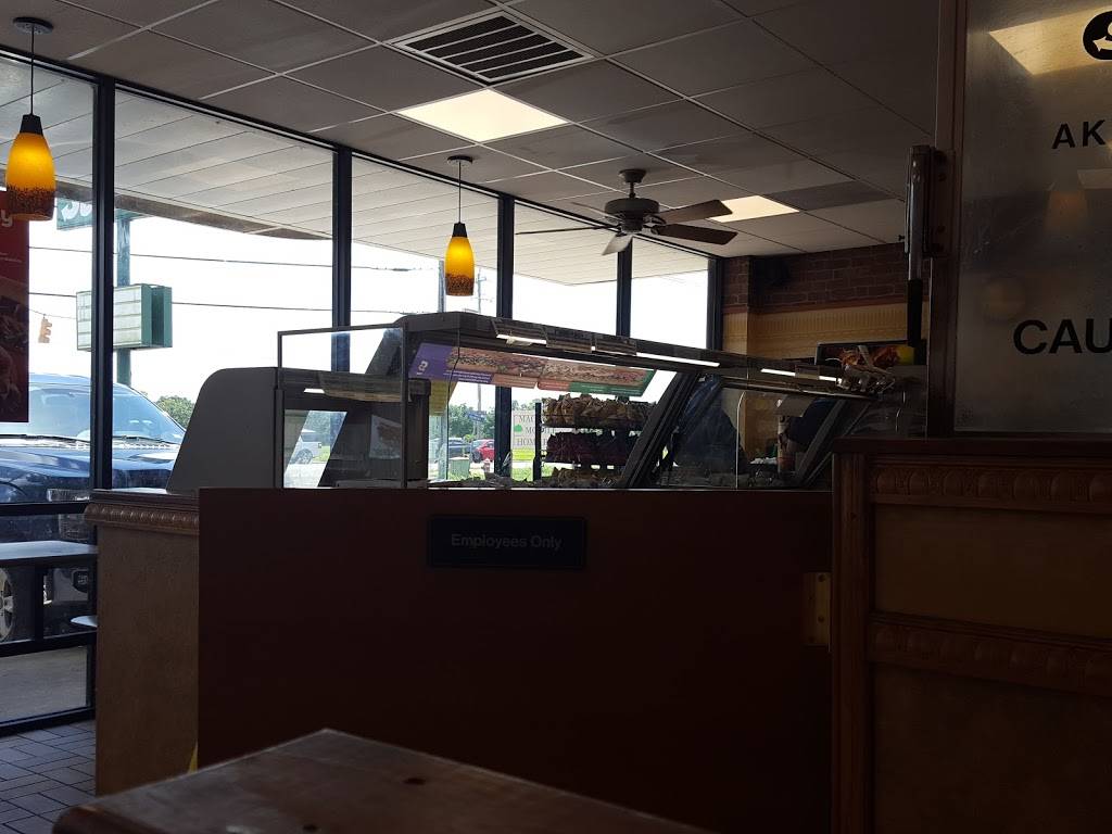 Subway Restaurants | restaurant | 1705 N Richmond Rd, Wharton, TX 77488, USA | 9792822112 OR +1 979-282-2112