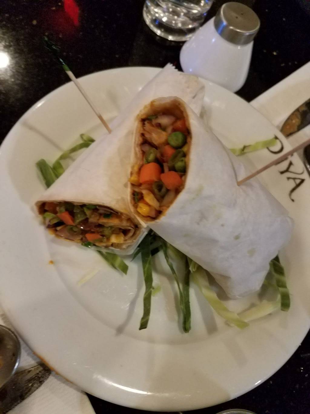 Diya Bistro | restaurant | 917 Quince Orchard Rd, Gaithersburg, MD 20878, USA | 3018694573 OR +1 301-869-4573