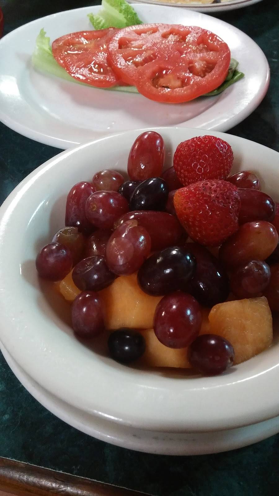 Hilarys Restaurant and Royal Deli | restaurant | 630 Royal Palm Beach Blvd # 2, Royal Palm Beach, FL 33411, USA | 5617907301 OR +1 561-790-7301