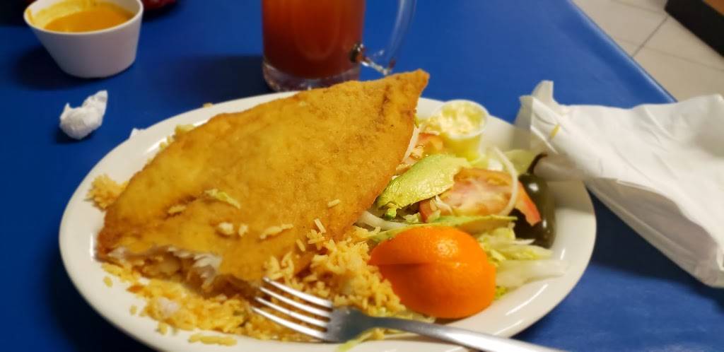 Mariscos La Reyna | restaurant | 517 W Jefferson Blvd, Dallas, TX 75208, USA | 2149416661 OR +1 214-941-6661