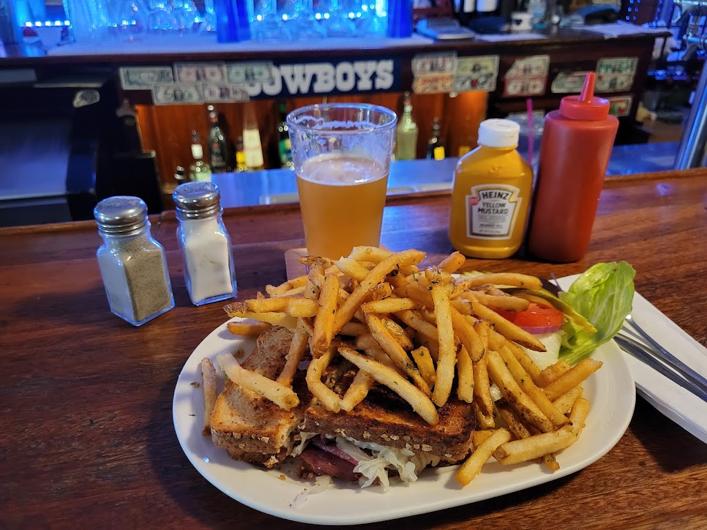 Nancys Elkhorn Family Lodge | restaurant | 2745 Co Rd 306, Elk Creek, CA 95939, USA | 5309685312 OR +1 530-968-5312