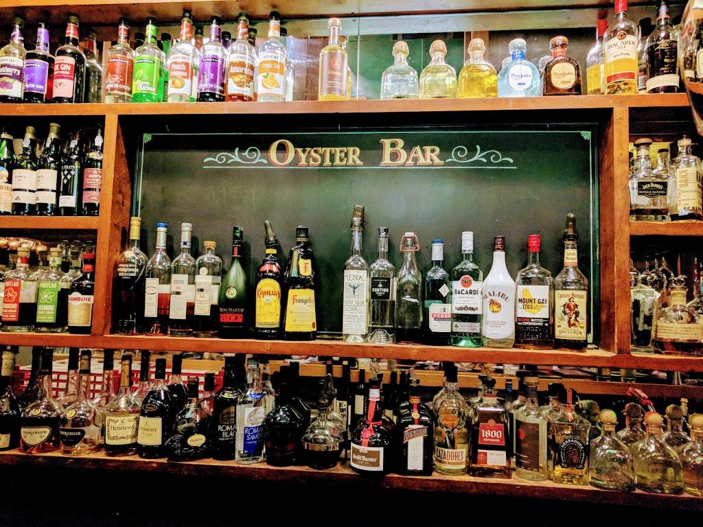 Walts Wharf | restaurant | 201 Main St, Seal Beach, CA 90740, USA | 5625984433 OR +1 562-598-4433