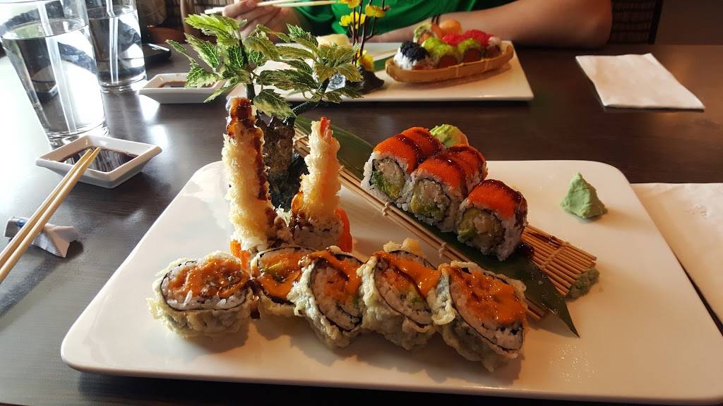 Murasaki Japanese & Thai | restaurant | 475 E Uwchlan Ave, Chester Springs, PA 19425, USA | 4843418362 OR +1 484-341-8362