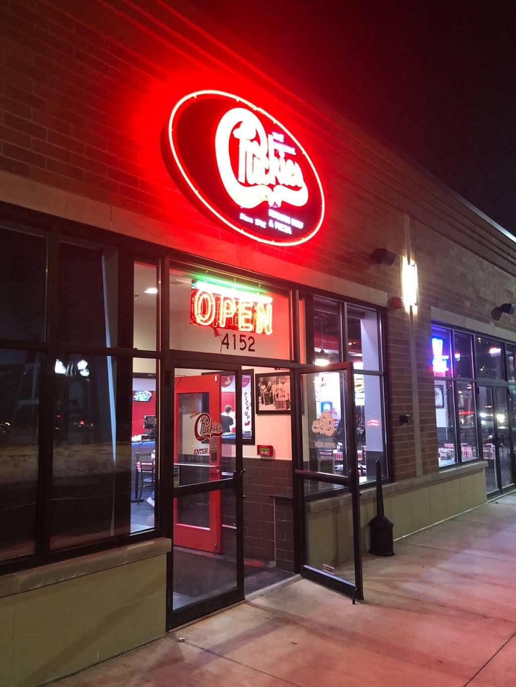 The Original Chickies Beef | restaurant | 4152 Roosevelt Rd, Hillside, IL 60162, USA | 7084491000 OR +1 708-449-1000