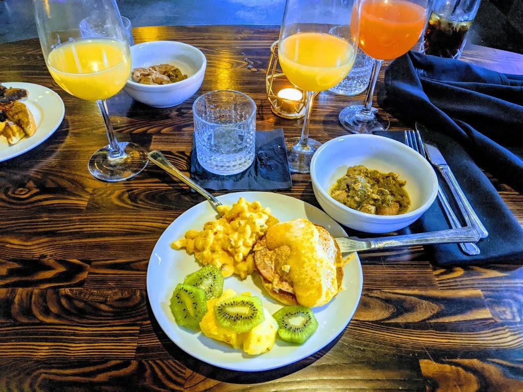 Vyxn Restaurant & Lounge | restaurant | 9455 N Fort Washington Rd #101, Fresno, CA 93730, USA | 5593532204 OR +1 559-353-2204