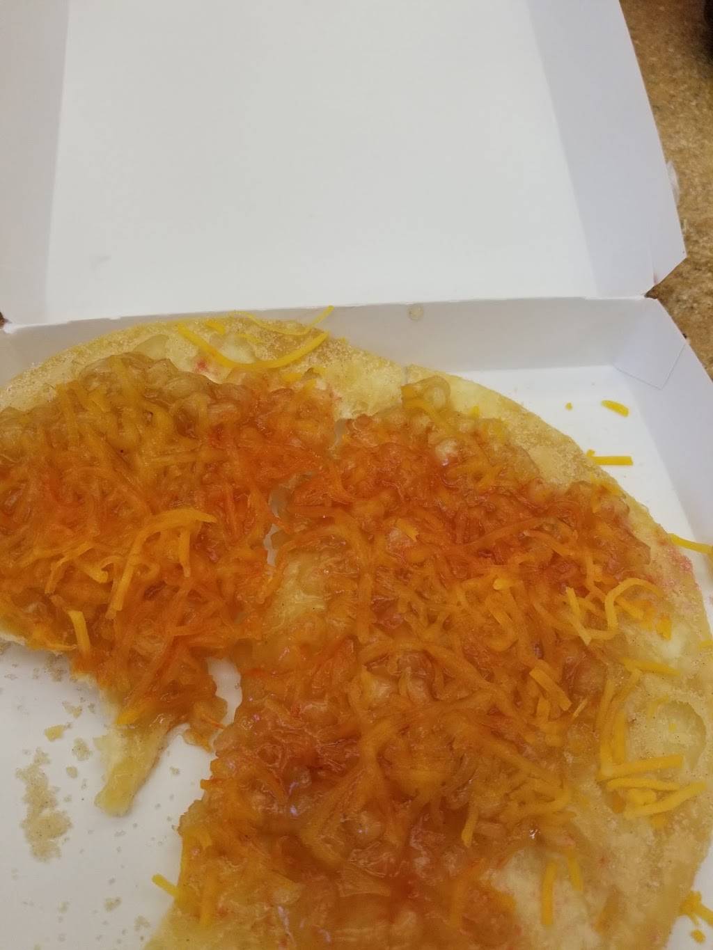 Taco Johns | restaurant | 17 E 20th St, Dubuque, IA 52001, USA | 5635823443 OR +1 563-582-3443