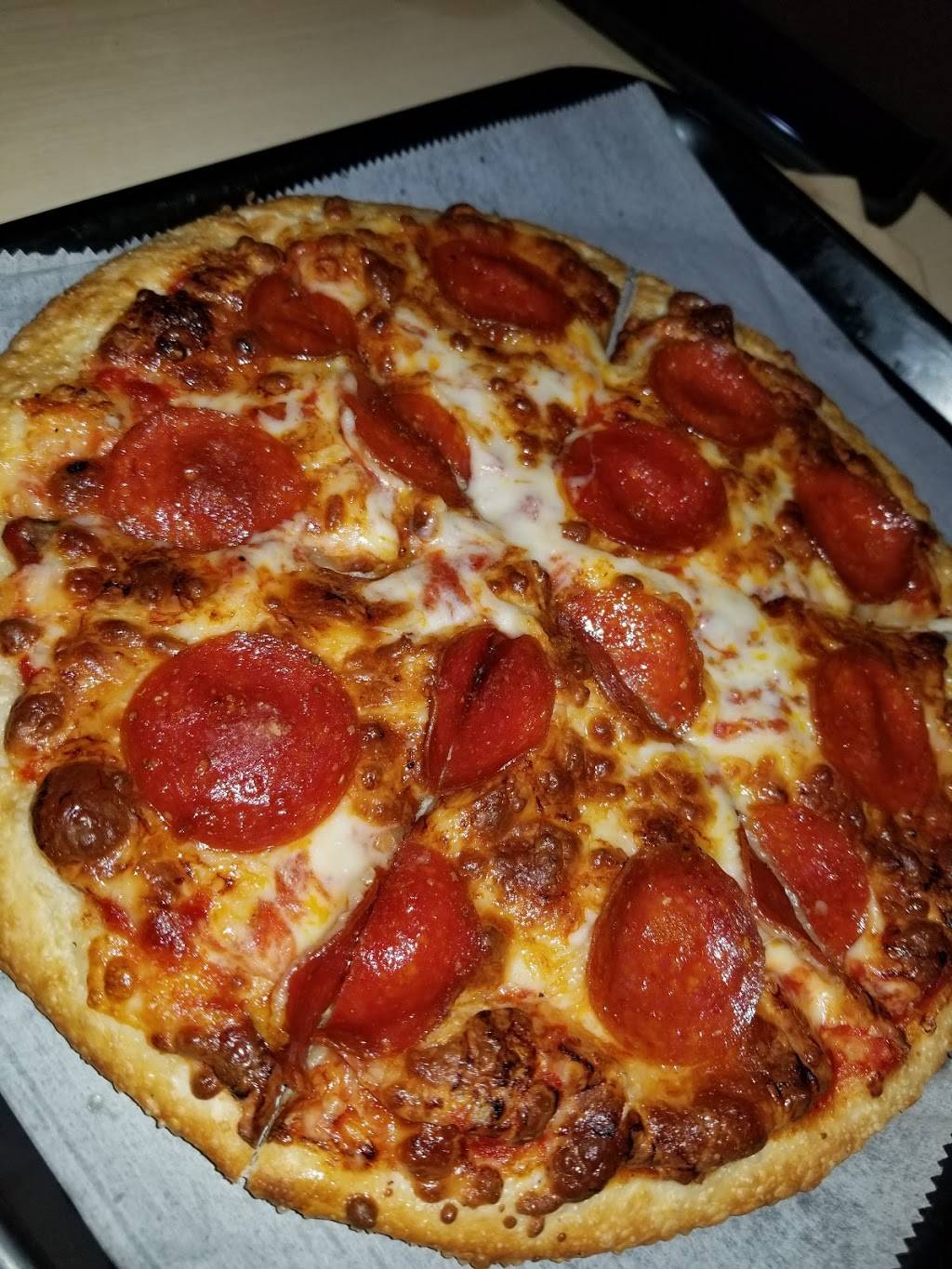 Zaleski Bros. Pizzeria and Grill | restaurant | 3 W Olive St, Scranton, PA 18508, USA | 5708007975 OR +1 570-800-7975