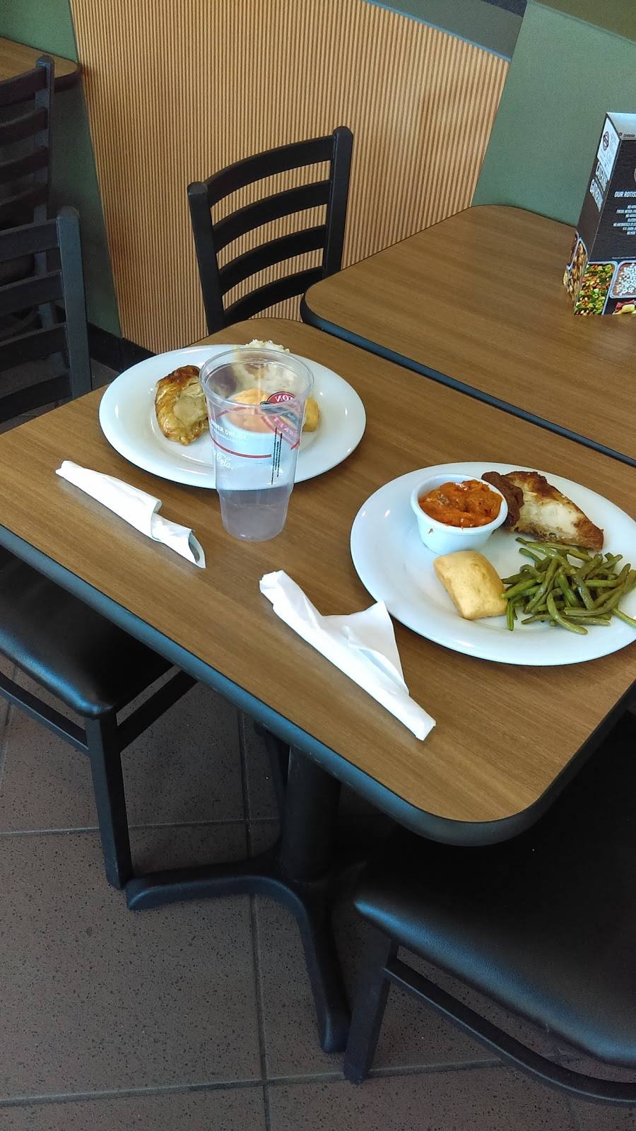 Boston Market | restaurant | 14375 Pearl Rd, Strongsville, OH 44136, USA | 4408460003 OR +1 440-846-0003