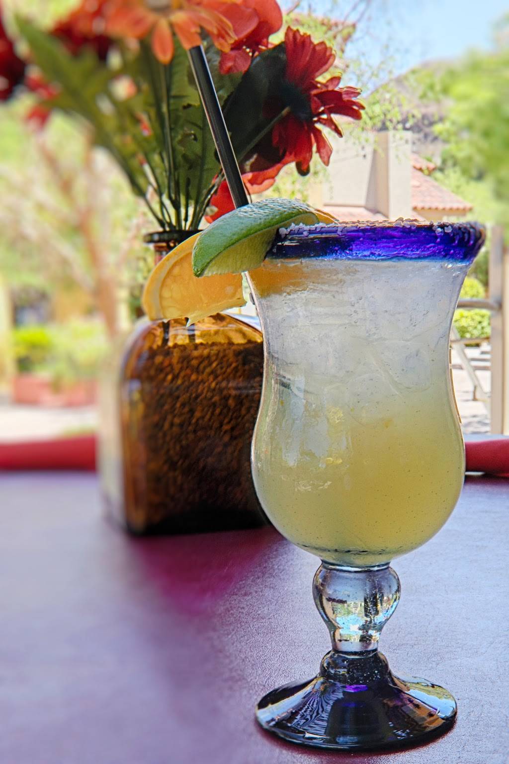 Sonrisa Grill | restaurant | 30 Via Brianza #100, Henderson, NV 89011, USA | 7025686870 OR +1 702-568-6870