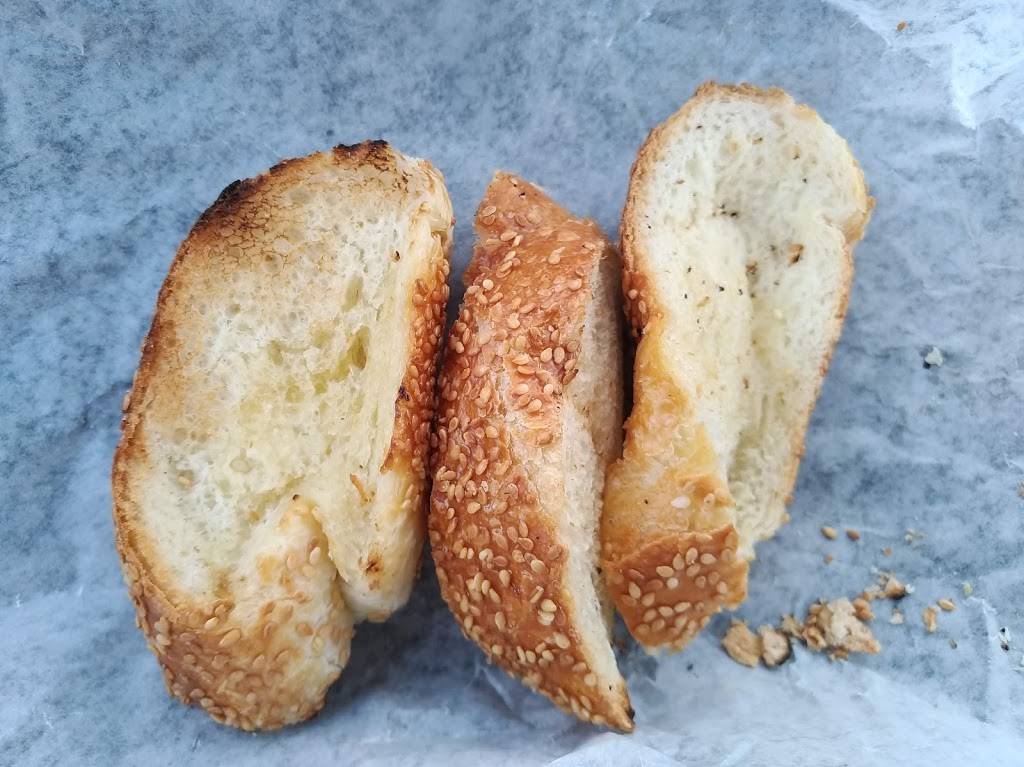 Esquire souvlaki steak & grill Restaurant | restaurant | 2581 Victoria Park Ave, Scarborough, ON M1T 1A4, Canada | 4164970618 OR +1 416-497-0618