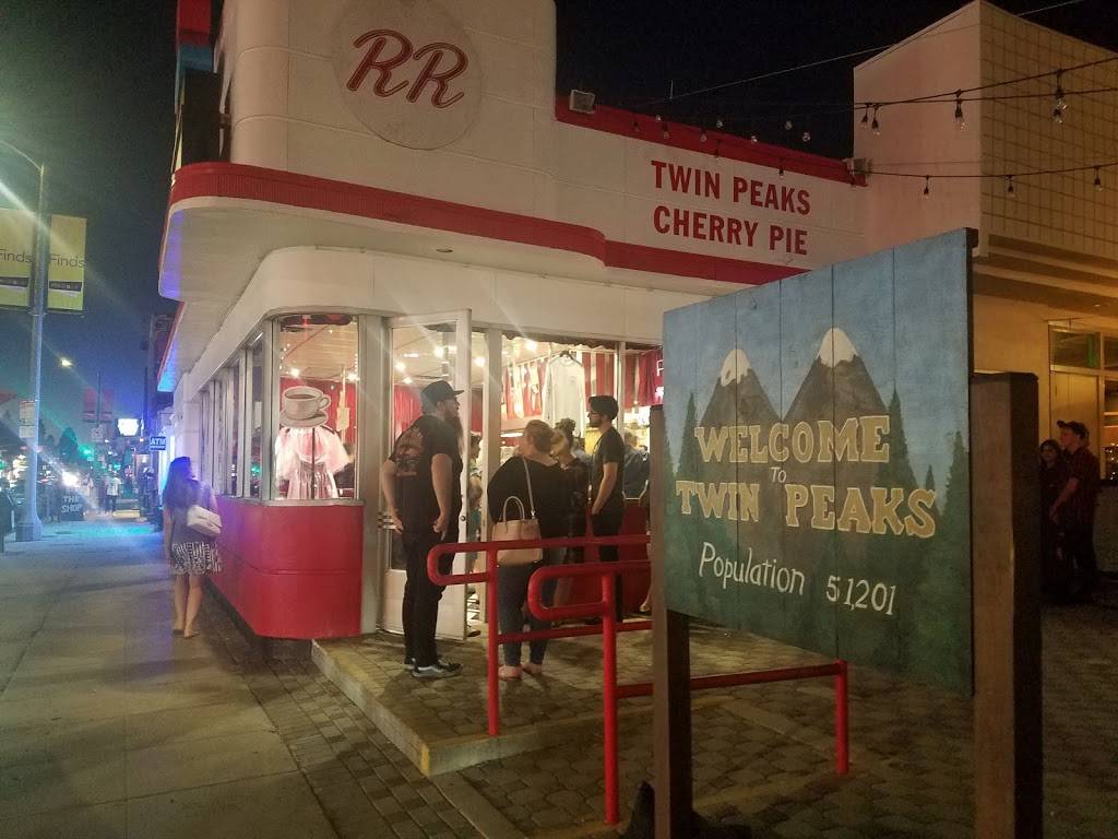 Spartina | restaurant | 7505 Melrose Ave, Los Angeles, CA 90046, USA | 3237821023 OR +1 323-782-1023