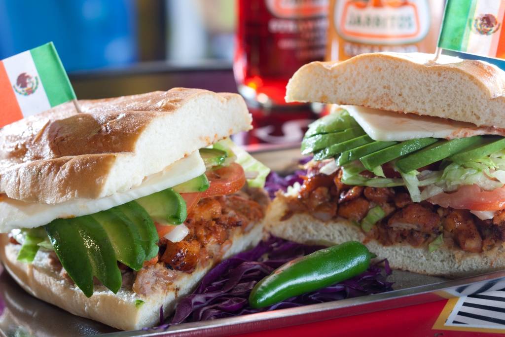 Besame Tacos | restaurant | 1842 W Washington Blvd, Los Angeles, CA 90007, USA | 2136103321 OR +1 213-610-3321