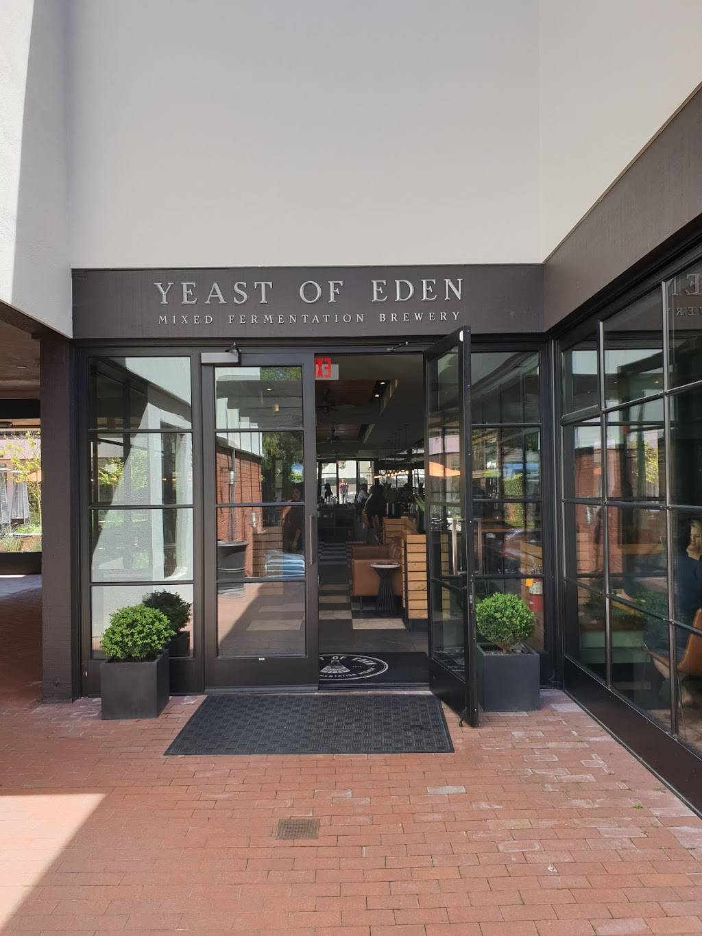 Yeast of Eden | restaurant | carmel plaza suite 112, Mission St, Carmel-By-The-Sea, CA 93923, USA | 8312938621 OR +1 831-293-8621