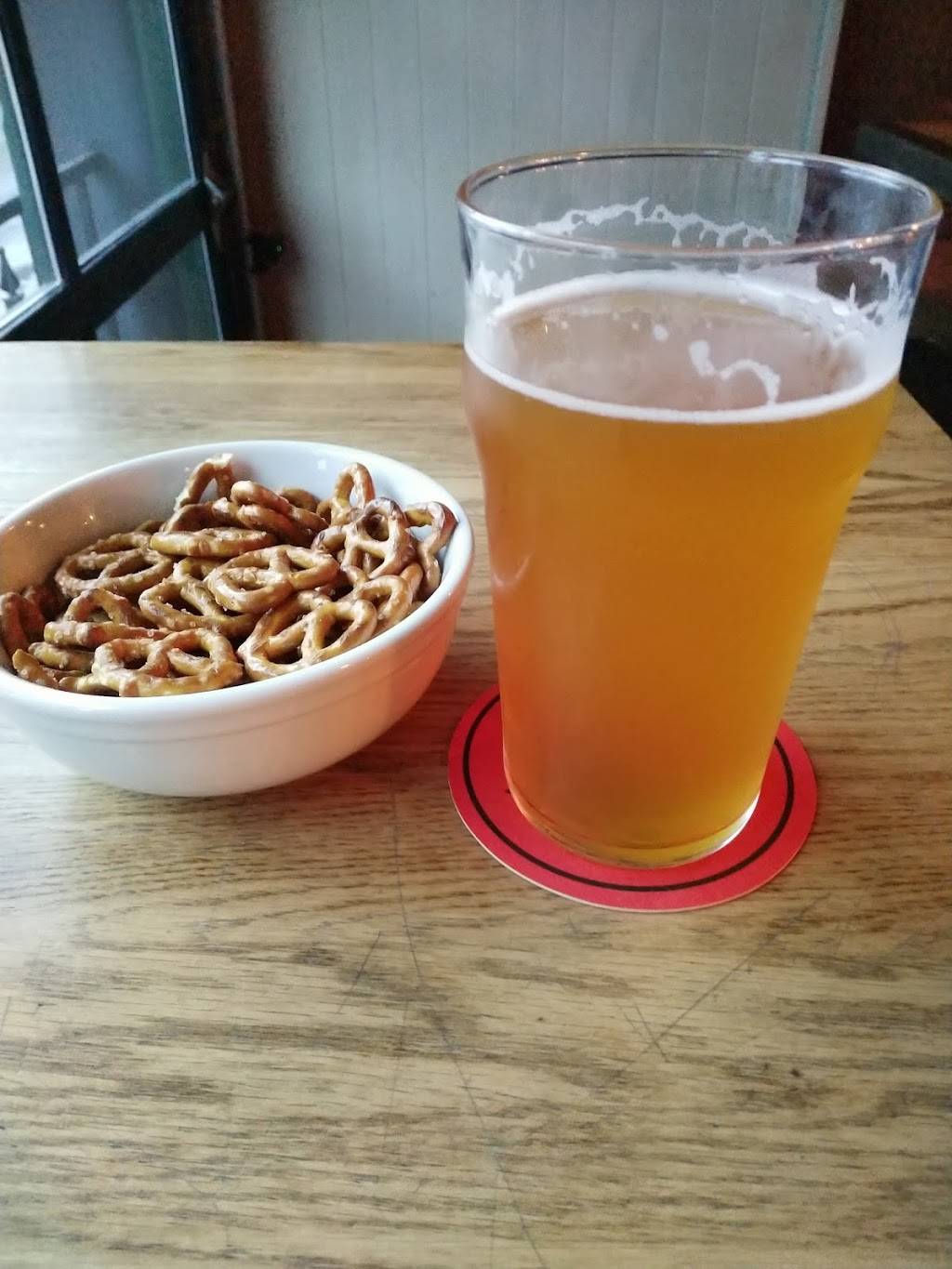 Prohibition Bar à Bières | restaurant | 32 Rue Blainville O, Sainte-Thérèse, QC J7E 1W9, Canada | 4509519519 OR +1 450-951-9519