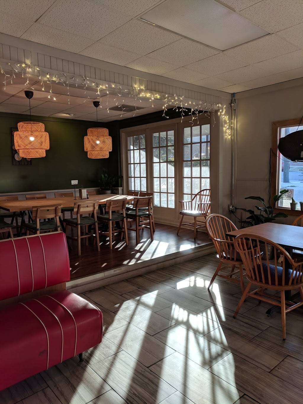 Oriental Garden Restaurant | restaurant | 114 N Ave B, Denton, TX 76201, USA | 9403873317 OR +1 940-387-3317