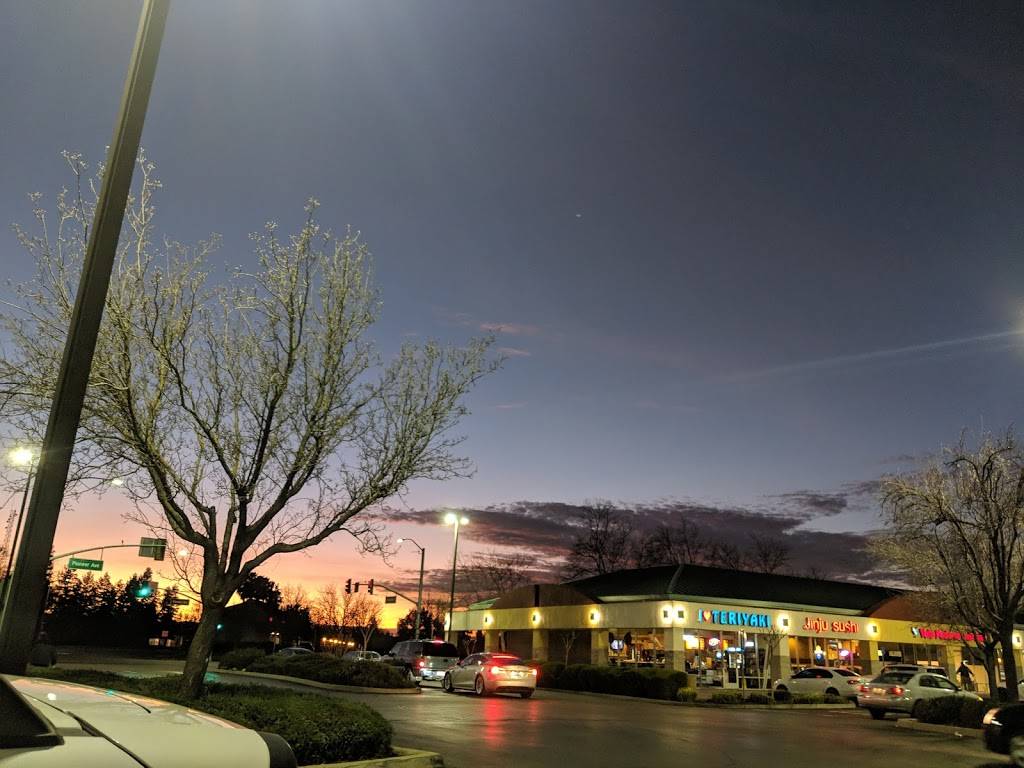 I Love Teriyaki | restaurant | 469 Pioneer Ave, Woodland, CA 95776, USA | 5306667474 OR +1 530-666-7474