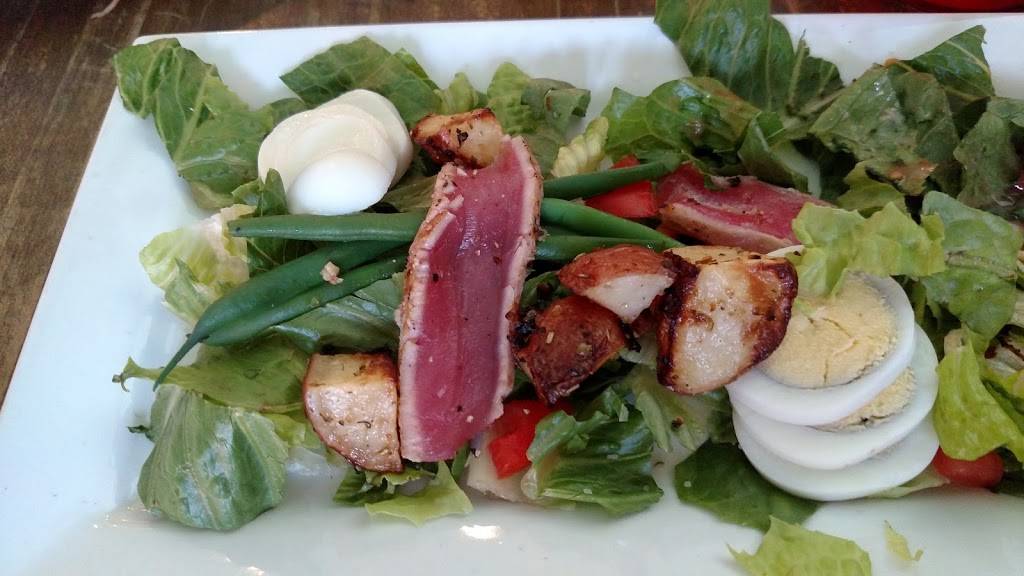 Old Town Dispensary | restaurant | 15 Captains Cv, Bluffton, SC 29910, USA | 8438371893 OR +1 843-837-1893