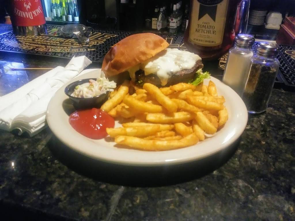 Tandys Pub & Grille | restaurant | 1 Eagle Square, Concord, NH 03301, USA | 6038567614 OR +1 603-856-7614