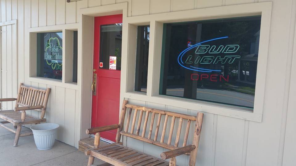 Bummies Pub & Grub | restaurant | 155 N Cedar St, Newark, OH 43055, USA | 7409154365 OR +1 740-915-4365