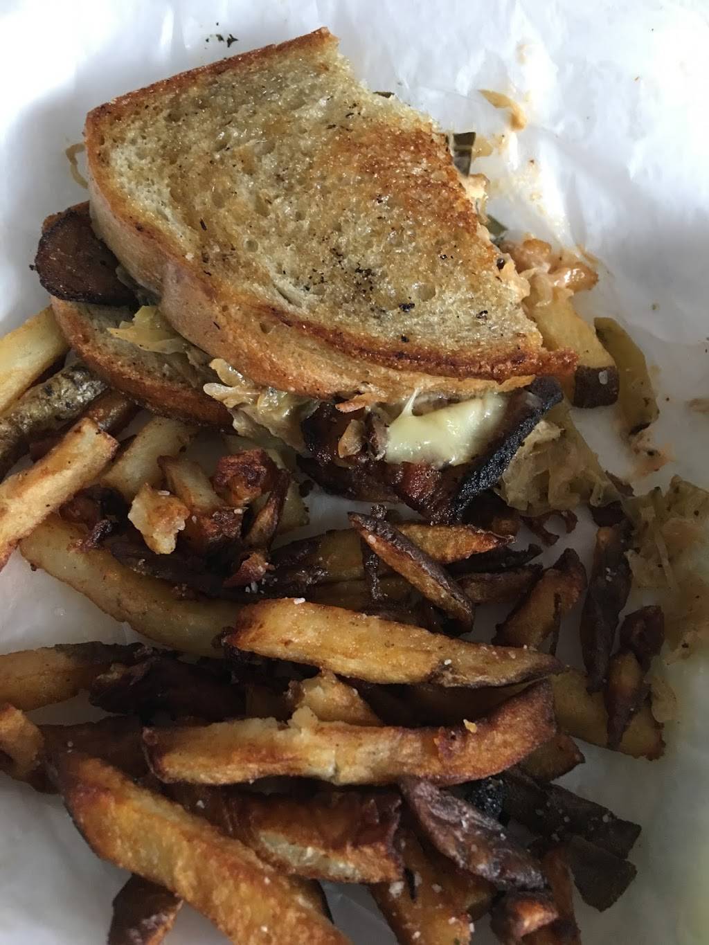 A Thyme for All Seasons | restaurant | 63 N Main St, Toms River, NJ 08753, USA | 7322552650 OR +1 732-255-2650