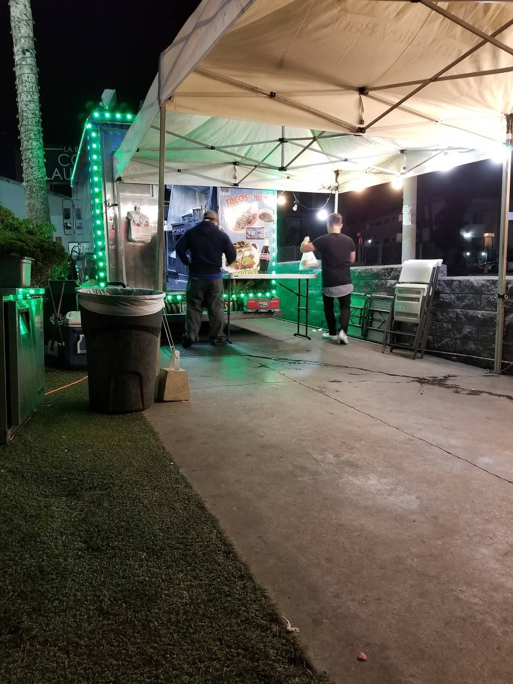 The King of Grill | restaurant | 1525 N La Brea Ave, Los Angeles, CA 90028, USA | 3233459684 OR +1 323-345-9684