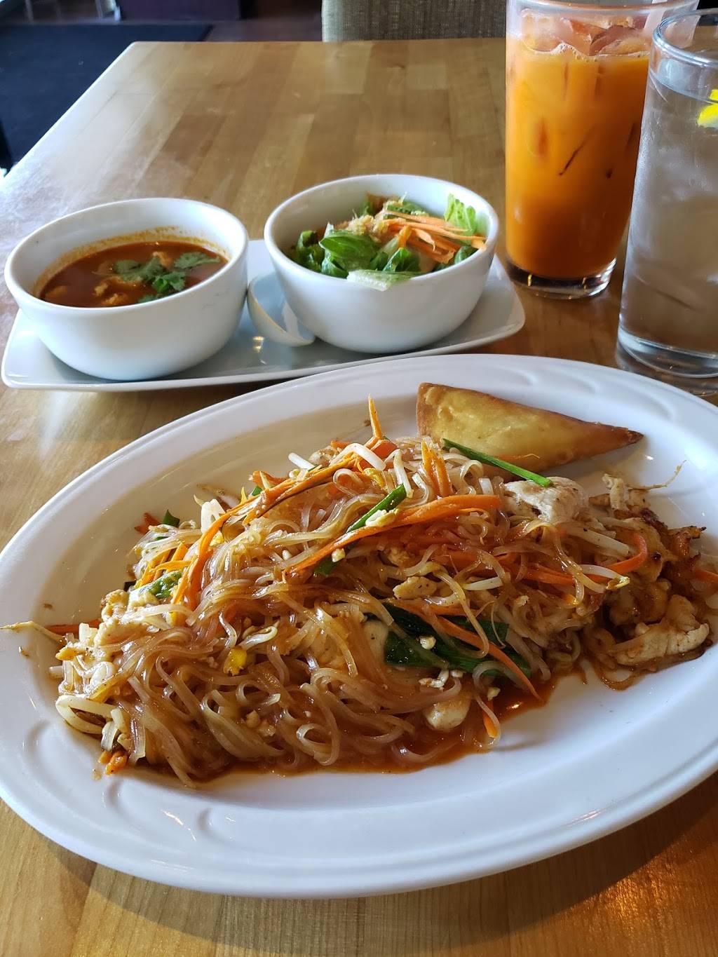 Gaati Thai Kitchen | restaurant | 10545 S Eastern Ave #100, Henderson, NV 89052, USA | 7029989800 OR +1 702-998-9800