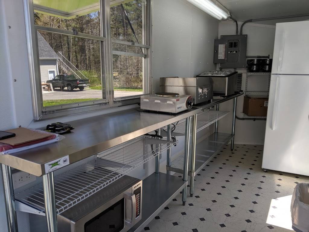 Pinks Lobster Rolls | restaurant | 67 Depot Rd. - (Bus. Office Kittery, Outlets - Store Location, Eliot, ME 03903, USA | 2074321191 OR +1 207-432-1191