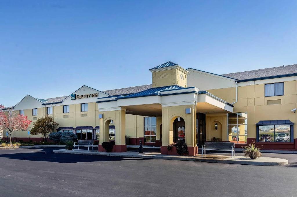 Quality Inn | restaurant | 10621 Fremont Pike, Perrysburg, OH 43551, USA | 4198743101 OR +1 419-874-3101