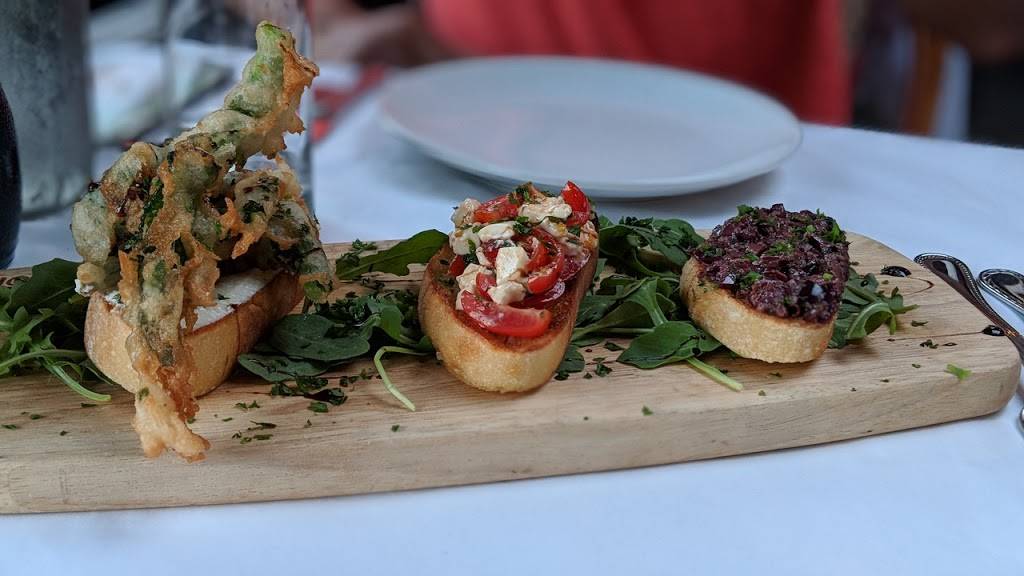 La Soffitta Restaurant | restaurant | 82 Main St, Vineyard Haven, MA 02568, USA | 5086879448 OR +1 508-687-9448