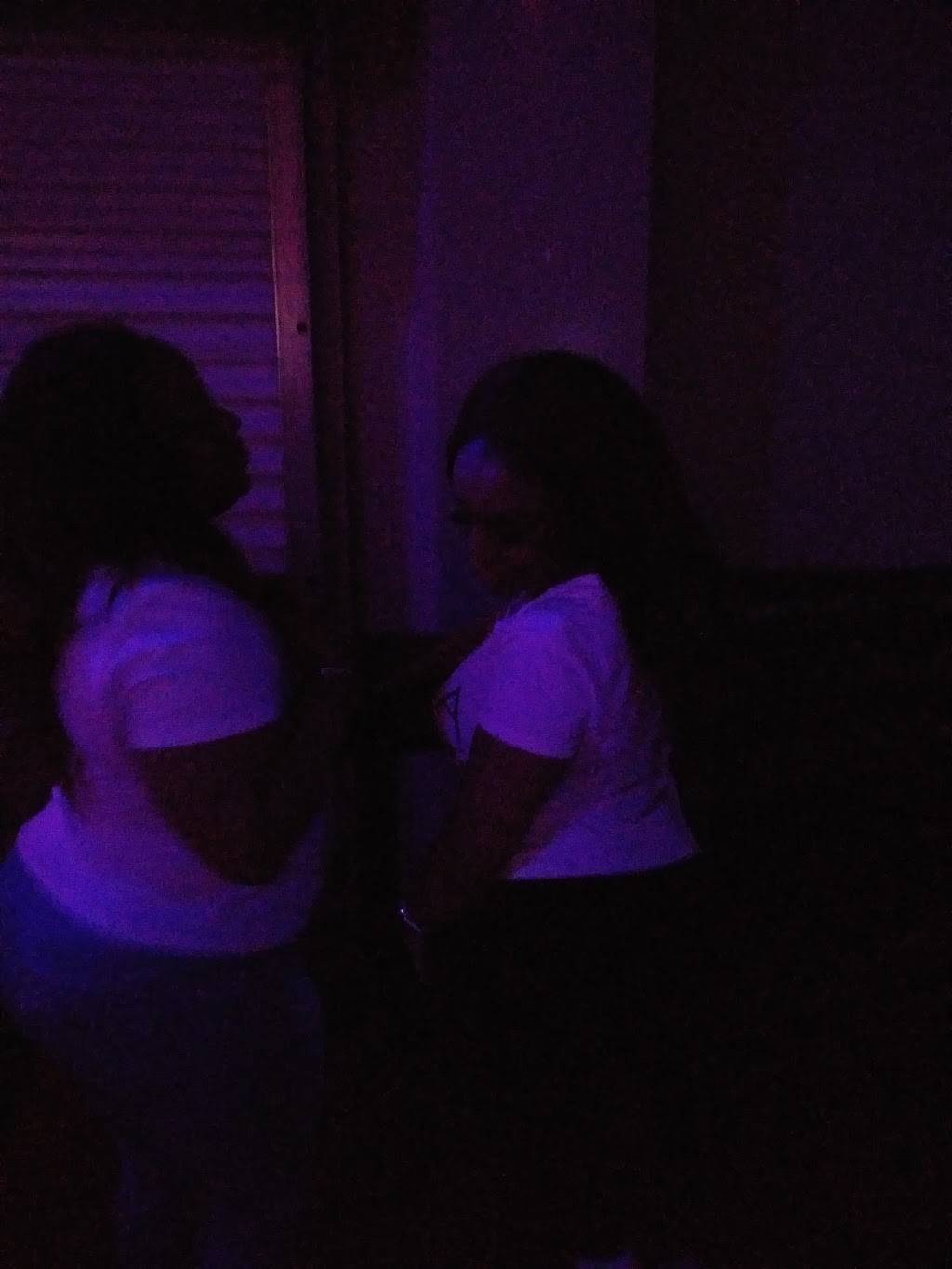 Spiveys | restaurant | 3000 Blodgett St, Houston, TX 77004, USA | 8322587851 OR +1 832-258-7851