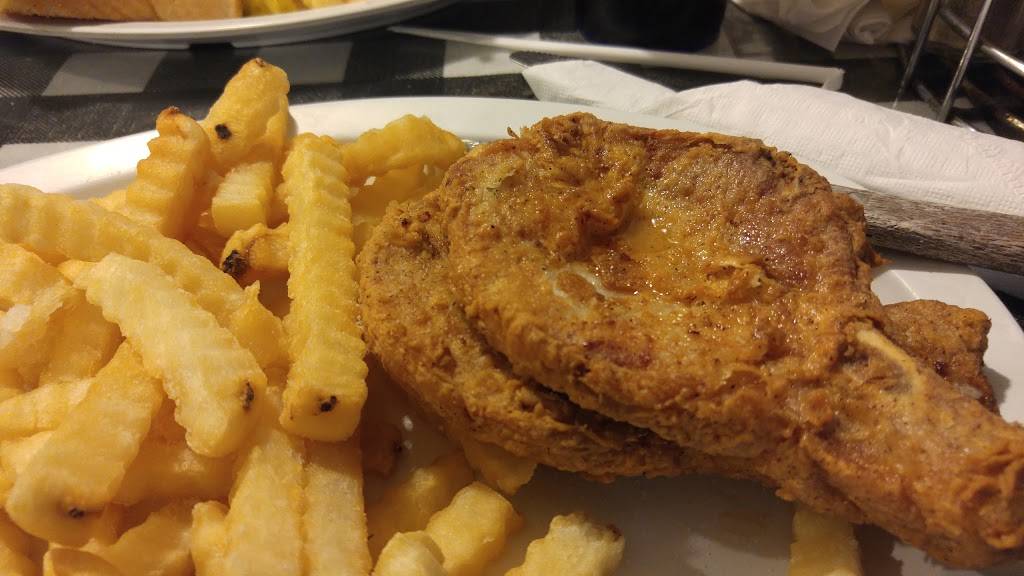 Christis Cafe | cafe | 12810 Dixie Hwy, Valley Station, KY 40272, USA | 5029373110 OR +1 502-937-3110