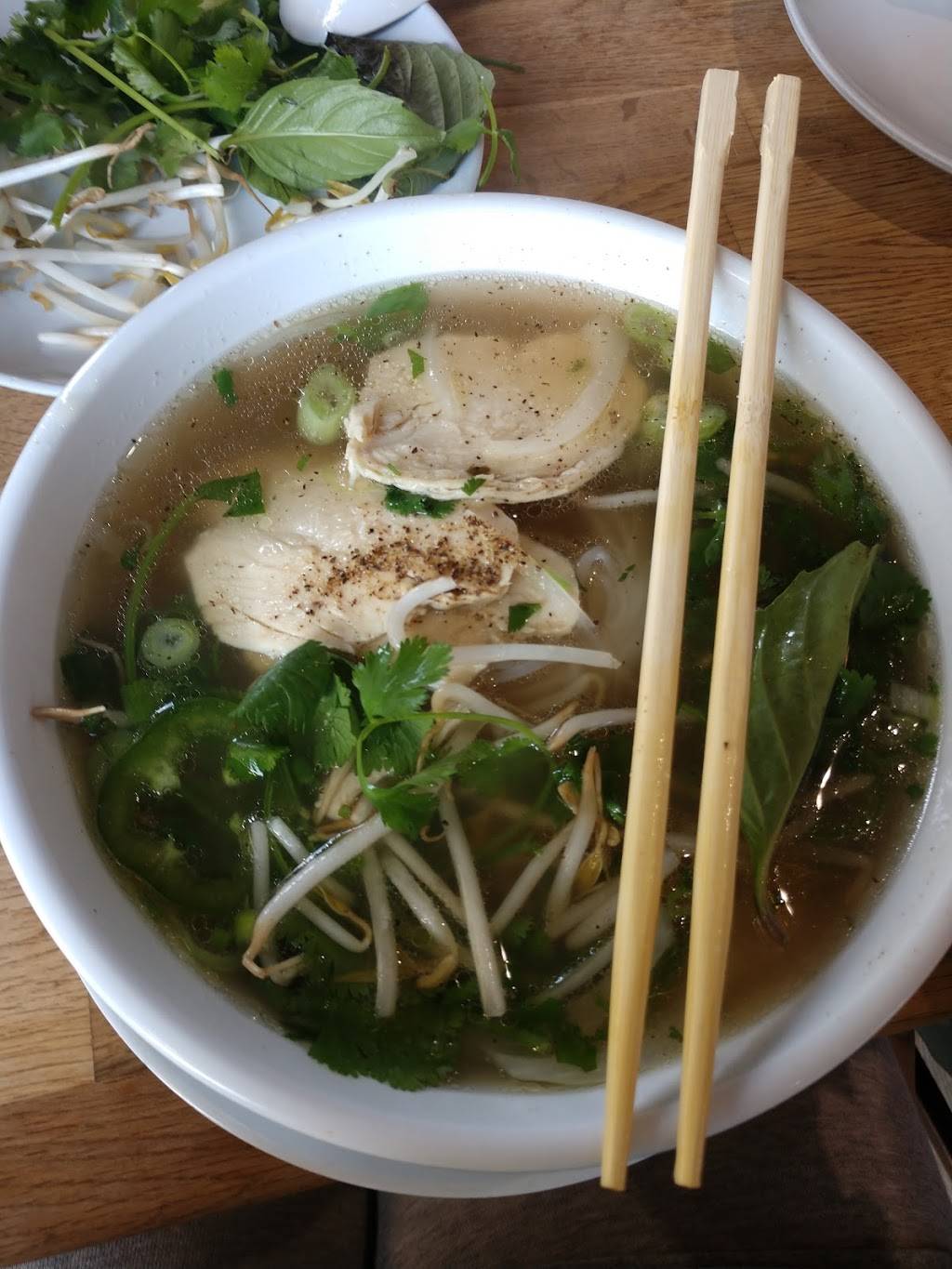 Pho Lang Thang | restaurant | 114 W Elder St, Cincinnati, OH 45202, USA | 5133769177 OR +1 513-376-9177