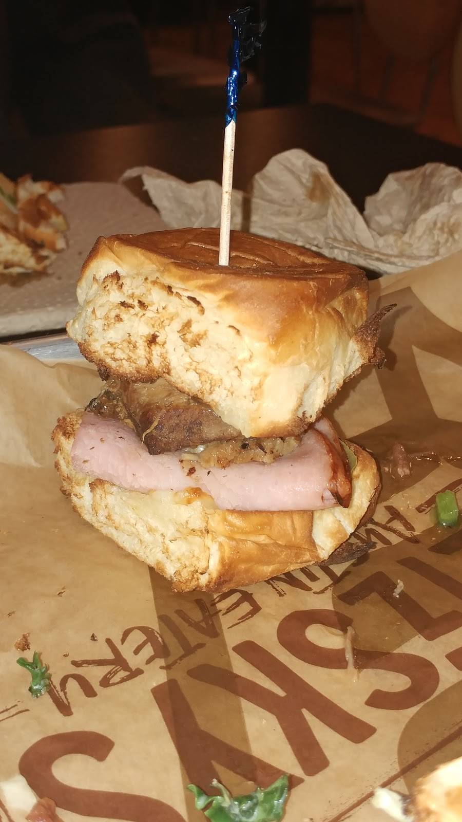 Schlotzskys | bakery | 3216 SE Loop 820, Fort Worth, TX 76140, USA | 8175517733 OR +1 817-551-7733