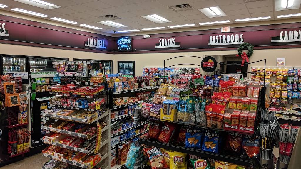 Caseys | meal takeaway | 105 Grand Ave, West Des Moines, IA 50265, USA | 5152777765 OR +1 515-277-7765