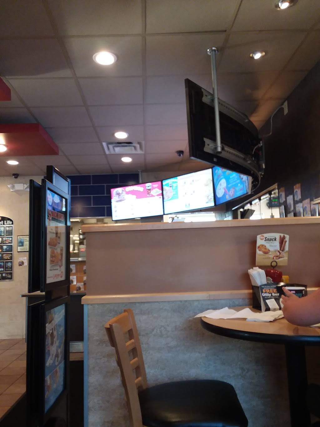 Dairy Queen Grill & Chill | restaurant | 3520 E Market St, Logansport, IN 46947, USA | 5749922253 OR +1 574-992-2253