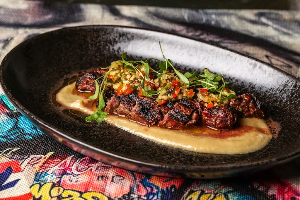 Rais Rendezvous Kitchen + Bar | restaurant | 44042 Pipeline Plaza, Ashburn, VA 20147, USA | 5714428027 OR +1 571-442-8027