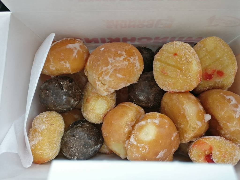 Dunkin Donuts | cafe | 7039 W Dempster St, Niles, IL 60714, USA | 8479652100 OR +1 847-965-2100