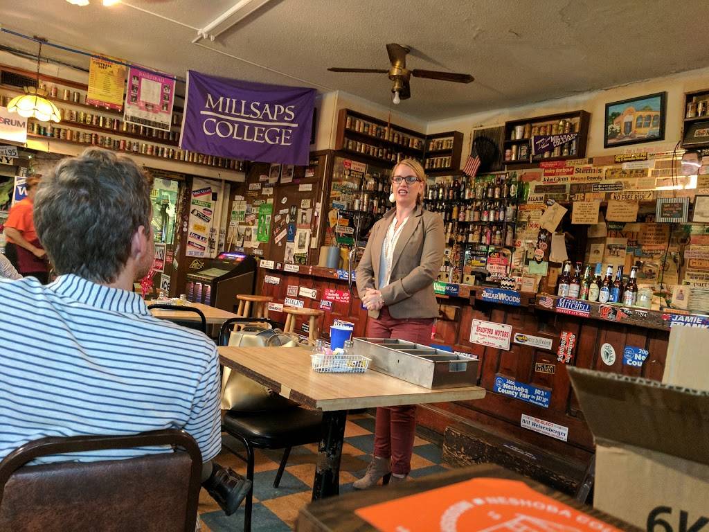 C Ss | restaurant | 1359 N West St, Jackson, MS 39202, USA | 6019699482 OR +1 601-969-9482