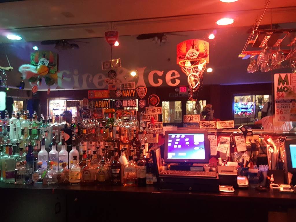 Fire & Ice Bar & Grill | restaurant | 175 Canada St, Lake George, NY 12845, USA | 5186853159 OR +1 518-685-3159