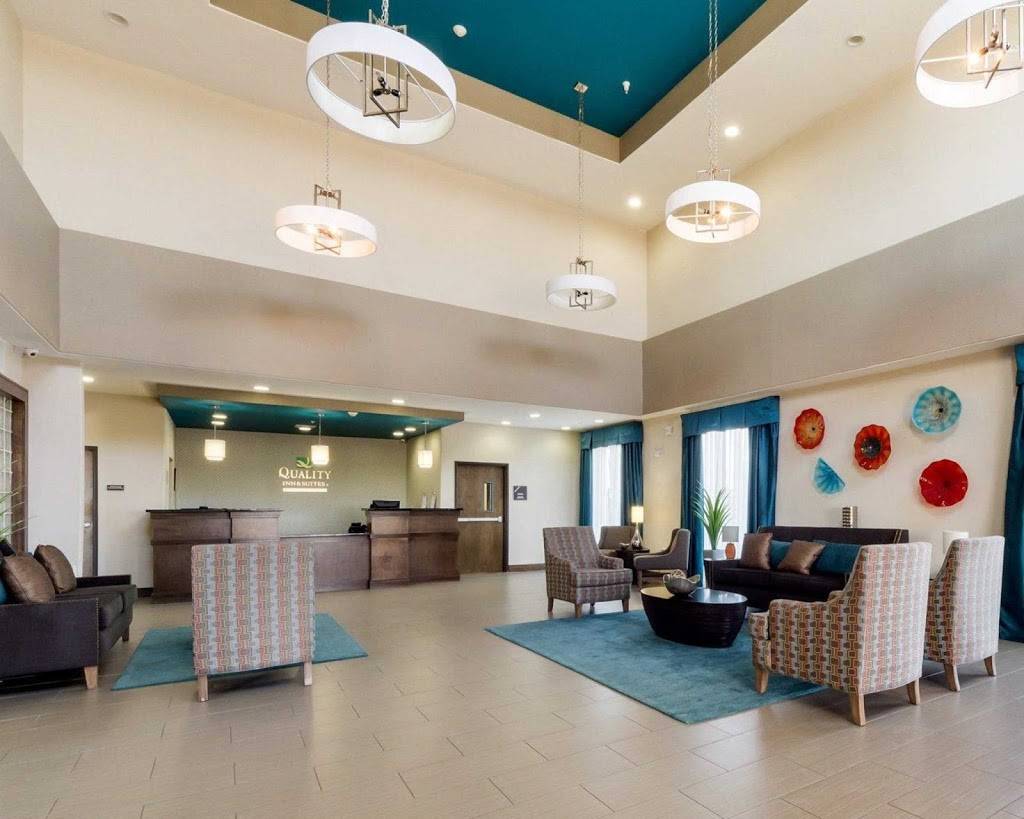 Quality Inn & Suites Victoria East | restaurant | 5401 Houston Hwy, Victoria, TX 77901, USA | 3615797919 OR +1 361-579-7919