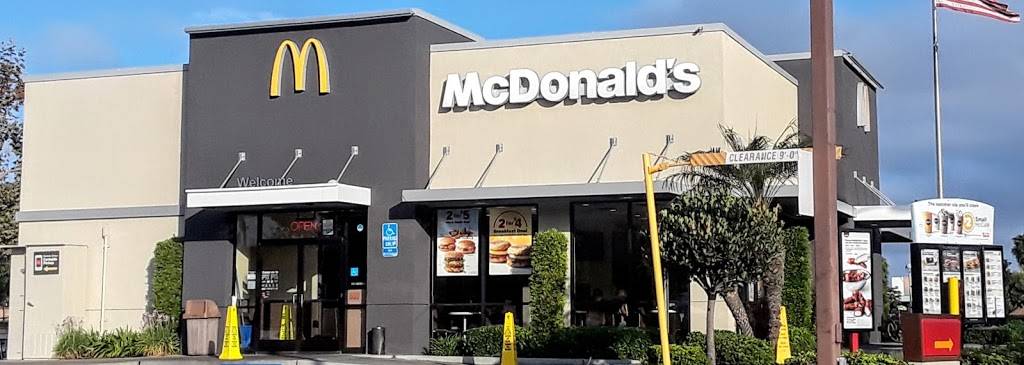 McDonalds | cafe | 235 N Pacific Coast Hwy, Redondo Beach, CA 90277, USA | 3109379609 OR +1 310-937-9609