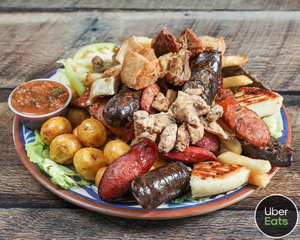 Que Hubo Mi Perro | restaurant | 7392 Radio Rd, Naples, FL 34104, USA | 3056081400 OR +1 305-608-1400