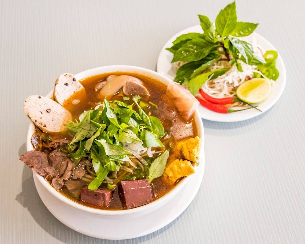 Pho Nụ Cười Saigon | restaurant | 9535 Braddock Rd, Fairfax, VA 22032, USA | 7032728839 OR +1 703-272-8839