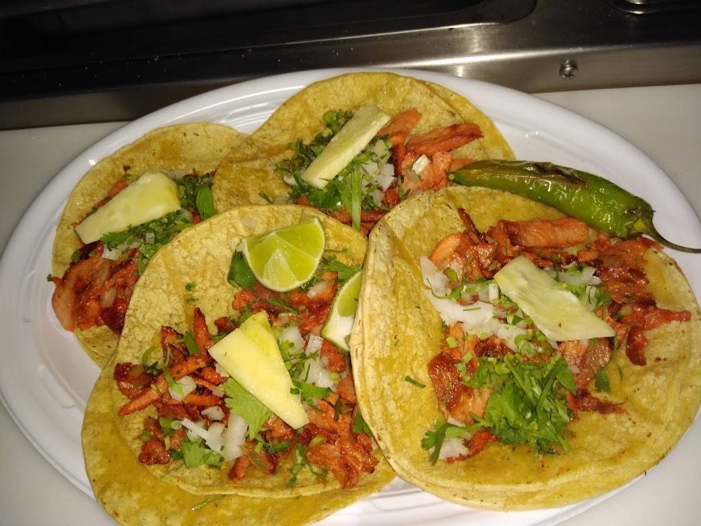 Taqueria El Paso | restaurant | 551 S 1st St, Milwaukee, WI 53204, USA | 4144090942 OR +1 414-409-0942
